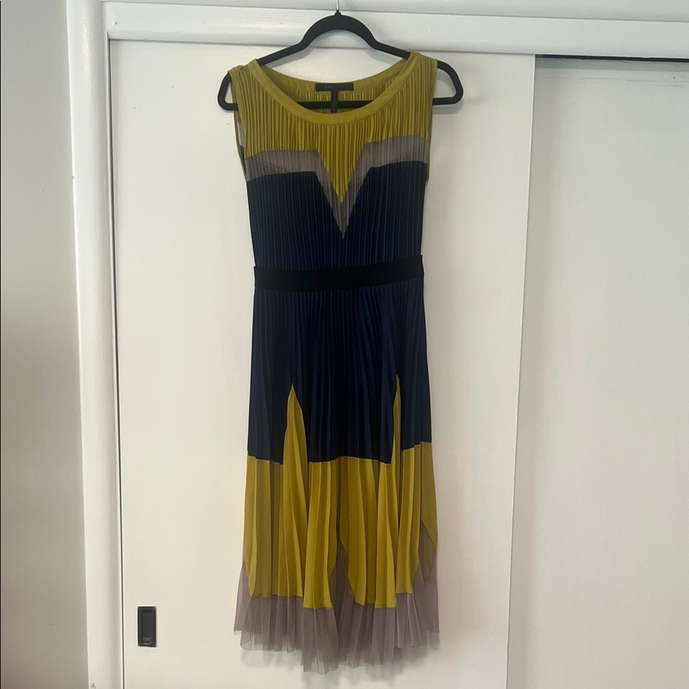BCBGMaxAzria Yellow and Blue Pleated Midi Dress